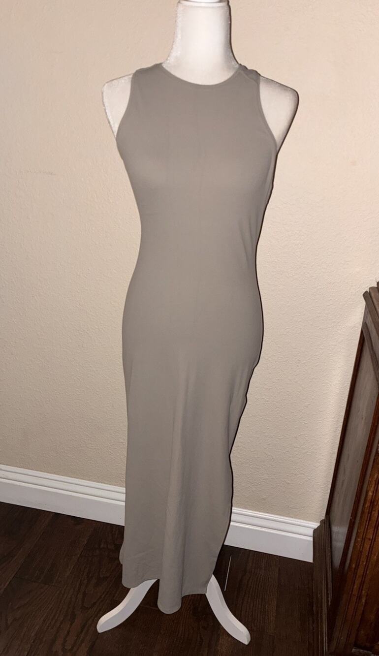 Lululemon Get Going Dress 6 Riverstone Gray Tank Minimalist Slimming fit